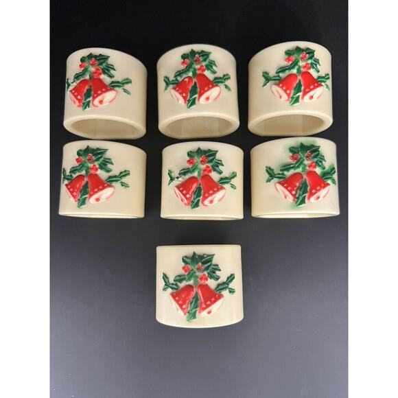 MCM Set of 7 Vintage Melamine Holly & Bells Christmas Napkin Rings SUPER WOW! - Picture 1 of 5